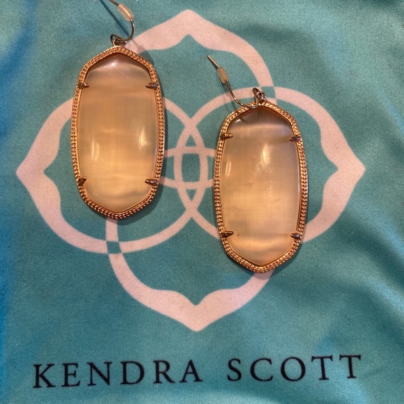Kendra Scott Earrings - Picture 2 of 2